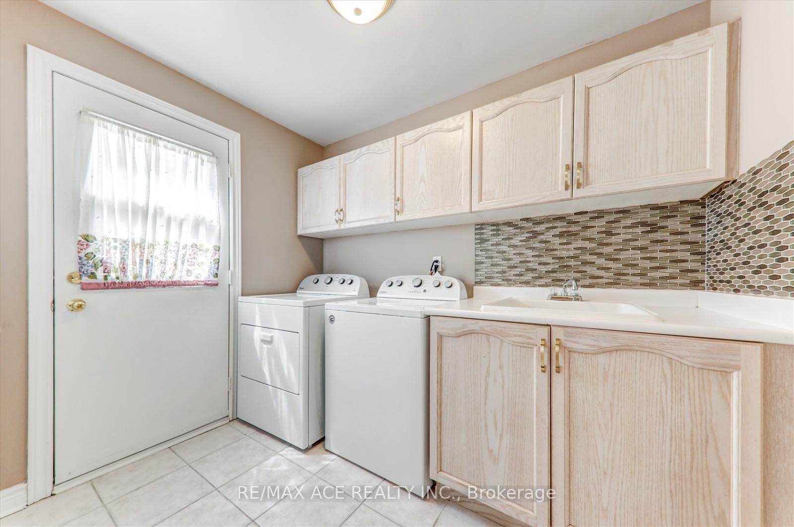Photo 19 of 36 Todd Road, Ajax, Central West — HOMEH