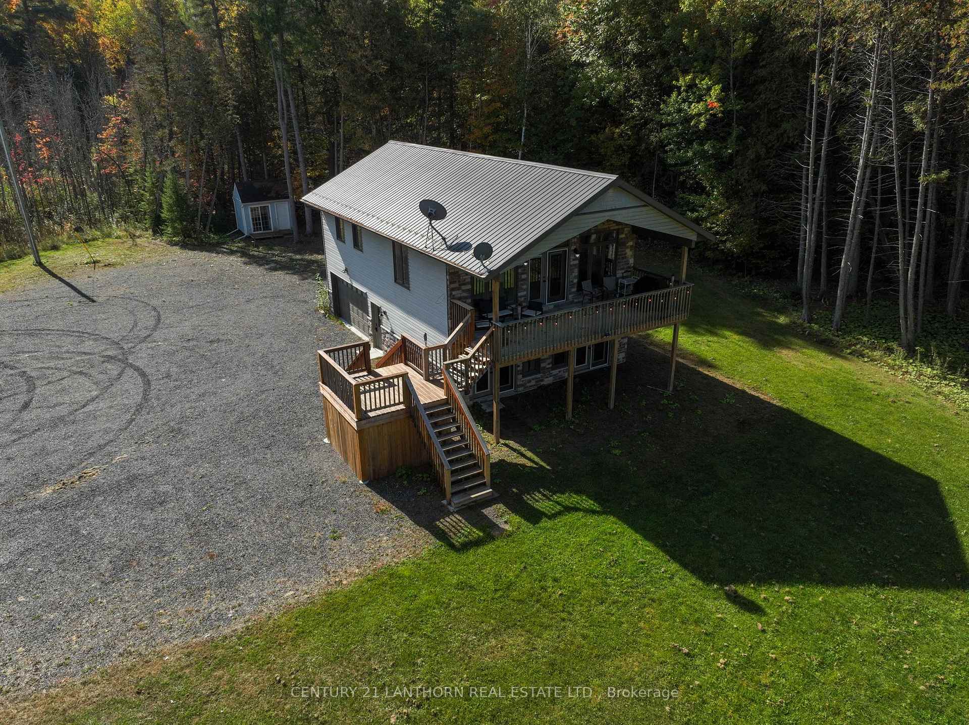 Photo 1 of 1014 Lyons Gate Lane, Frontenac, Frontenac North — HOMEH