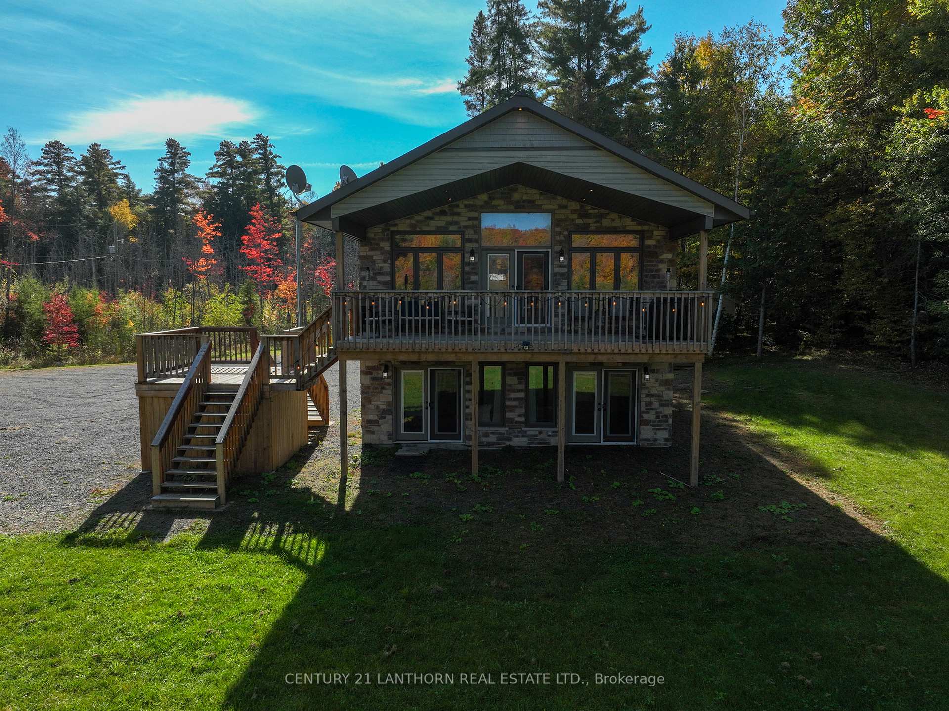 Photo 6 of 1014 Lyons Gate Lane, Frontenac, Frontenac North — HOMEH