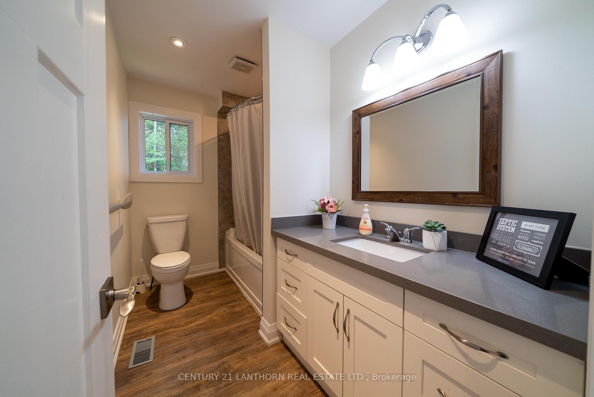 Photo 27 of 1014 Lyons Gate Lane, Frontenac, Frontenac North — HOMEH