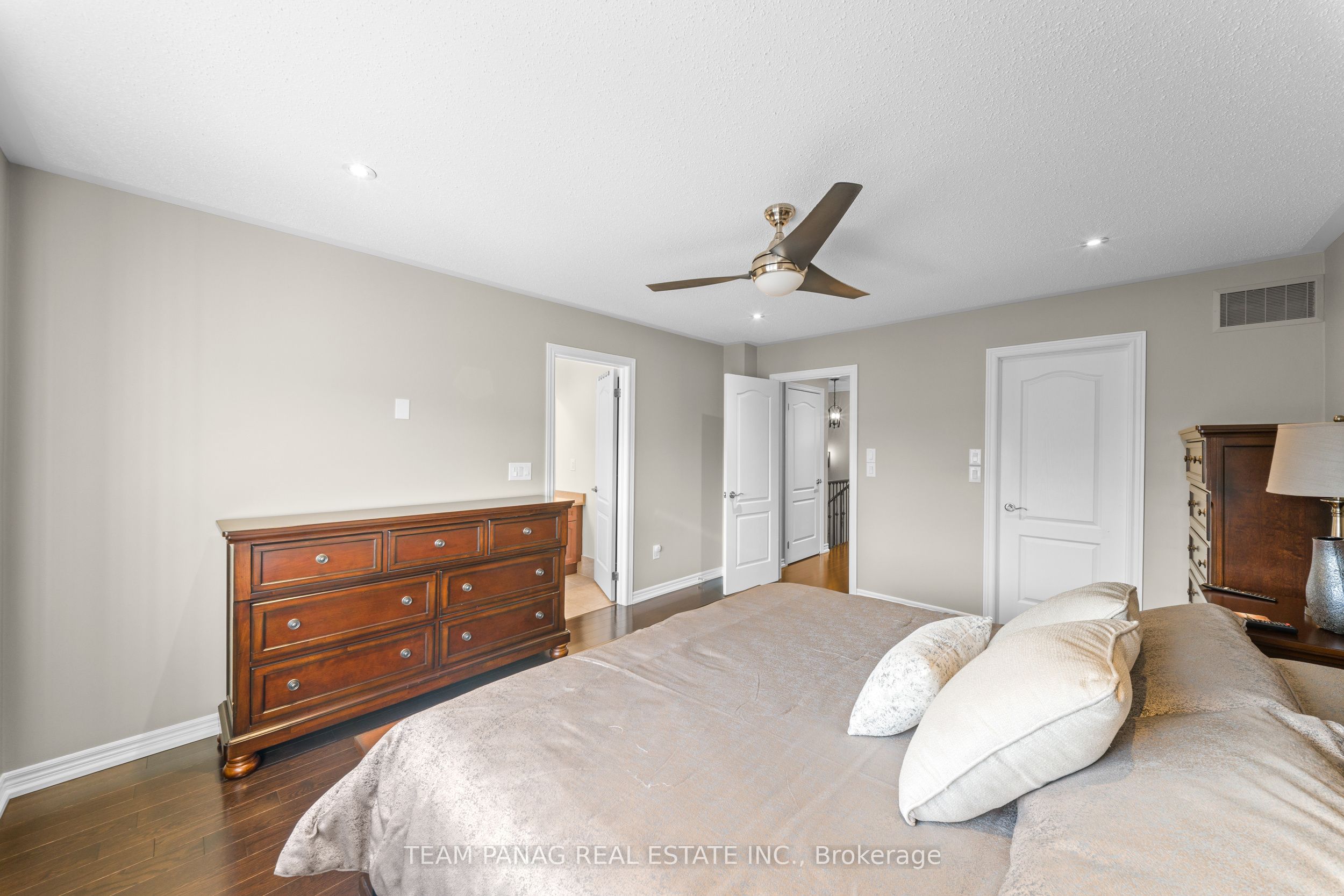 Photo 64 of 88 Clearfield Drive, Brampton, Bram East — HOMEH
