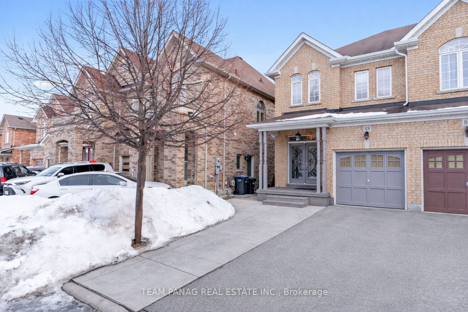 Photo 43 of 88 Clearfield Drive, Brampton, Bram East — HOMEH