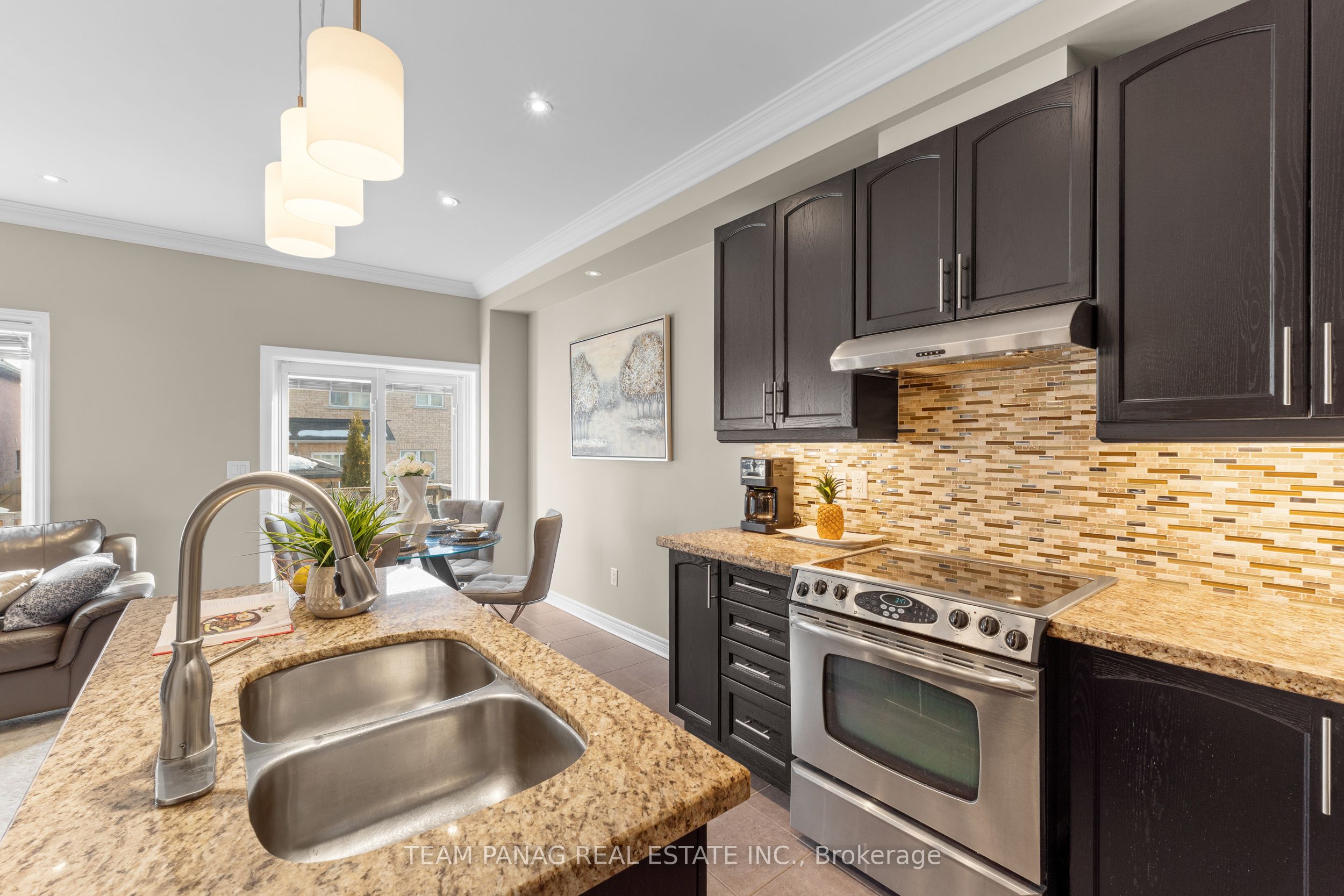 Photo 56 of 88 Clearfield Drive, Brampton, Bram East — HOMEH