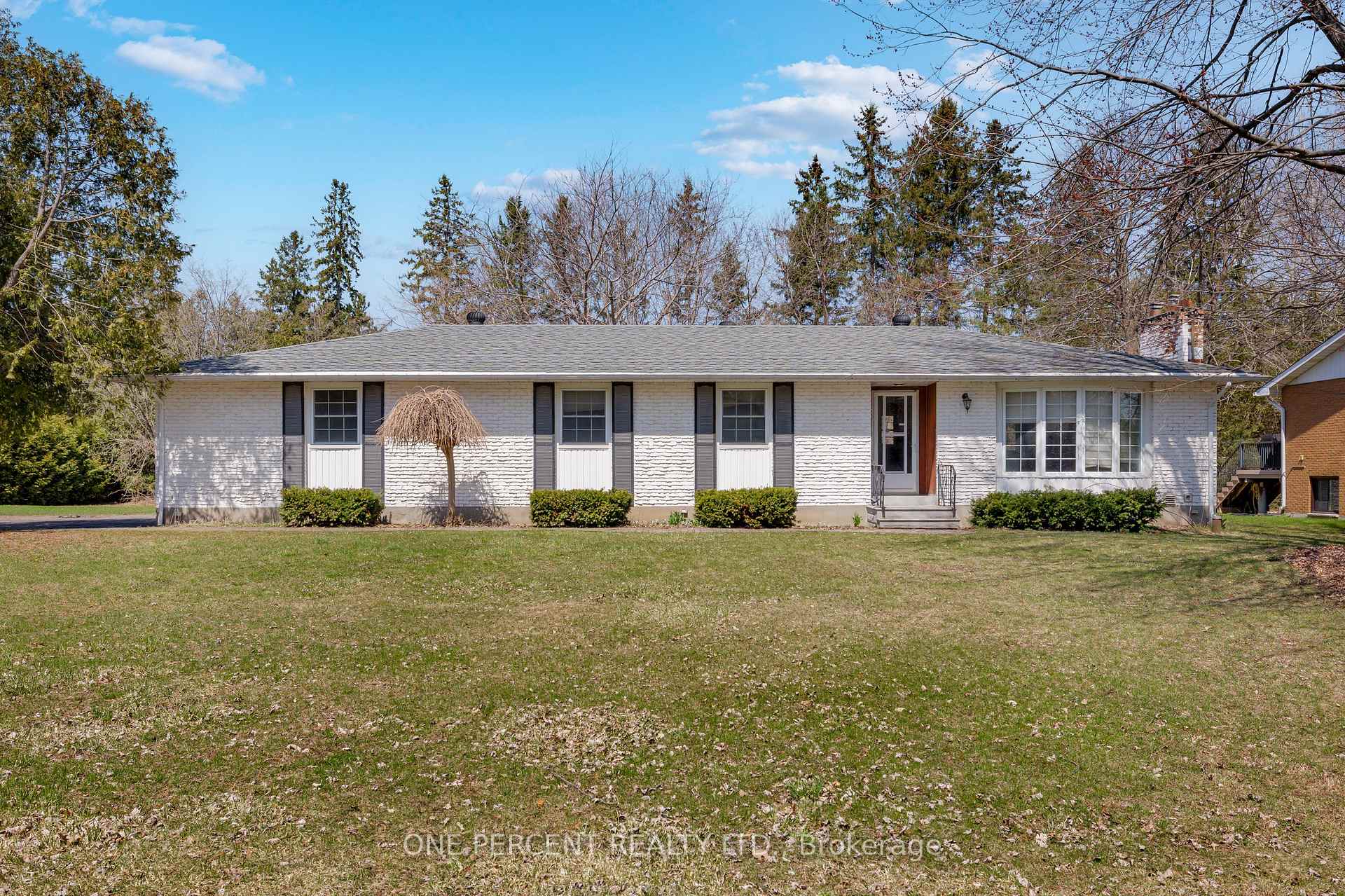 Photo 3 of 57 Cortleigh Drive, Ottawa, Barrhaven - Hearts Desire — HOMEH