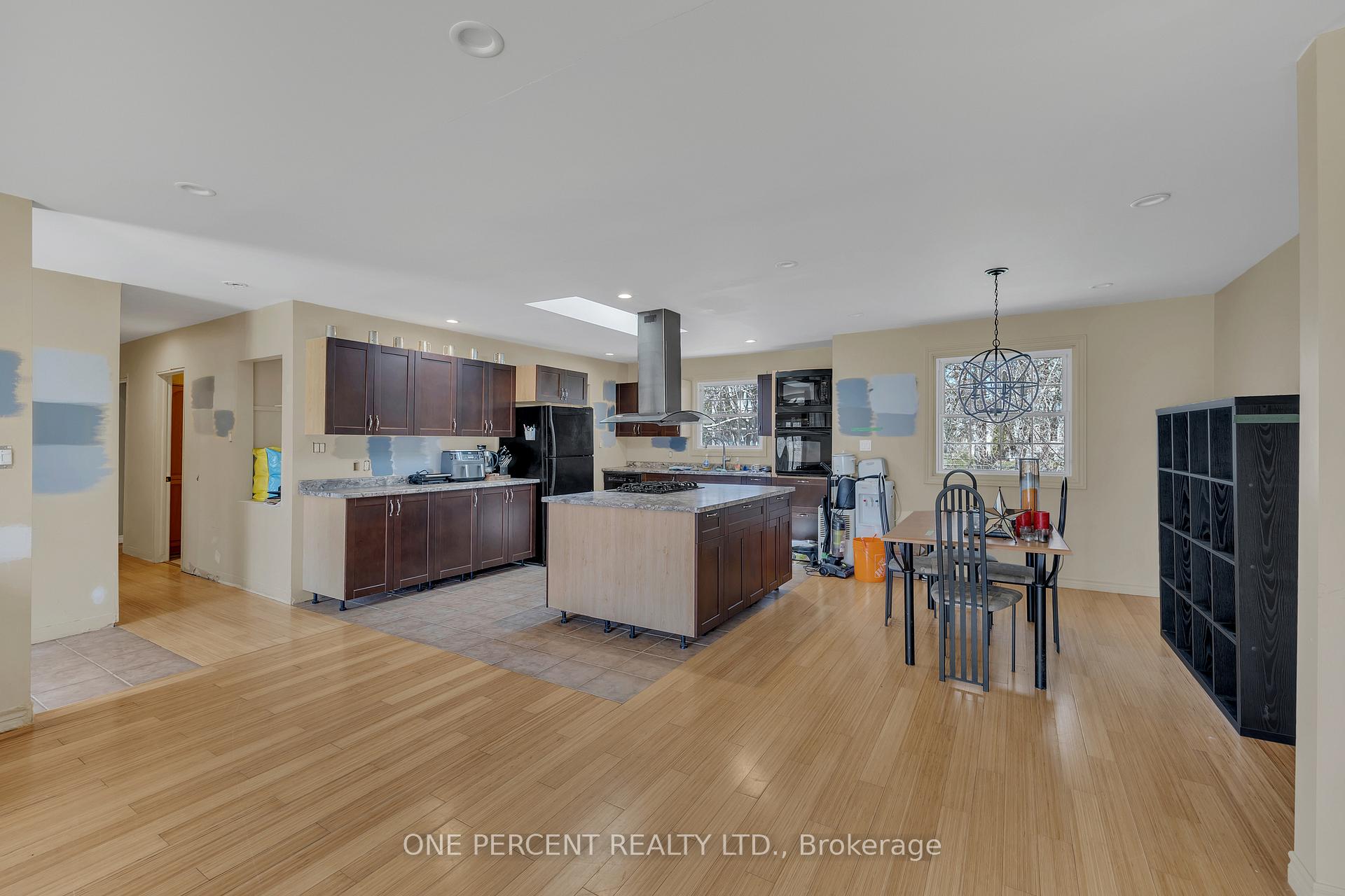 Photo 7 of 57 Cortleigh Drive, Ottawa, Barrhaven - Hearts Desire — HOMEH