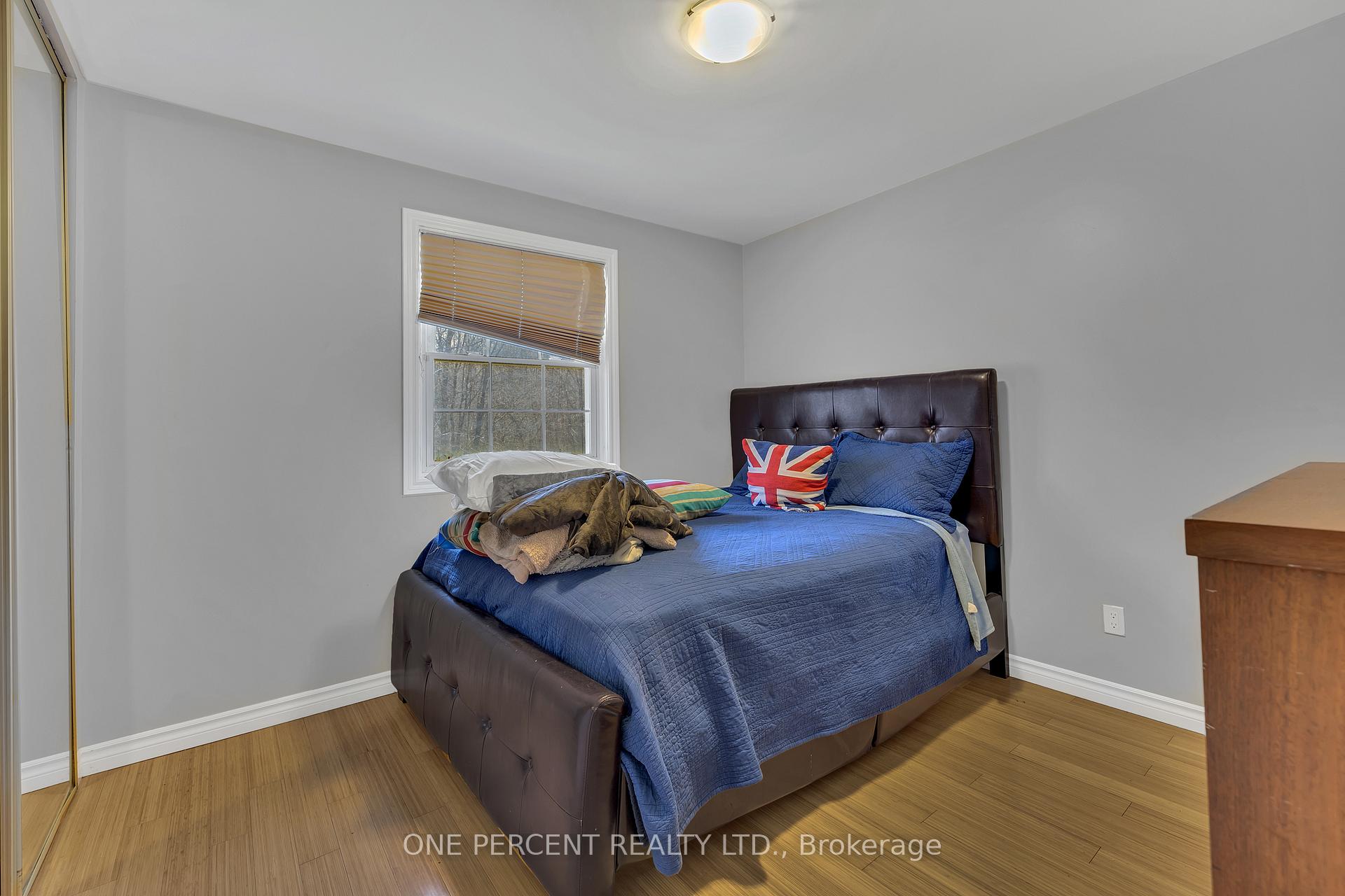 Photo 19 of 57 Cortleigh Drive, Ottawa, Barrhaven - Hearts Desire — HOMEH