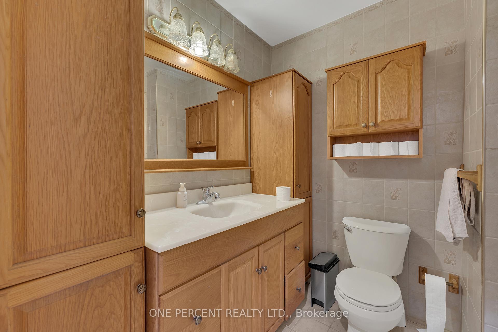 Photo 22 of 57 Cortleigh Drive, Ottawa, Barrhaven - Hearts Desire — HOMEH