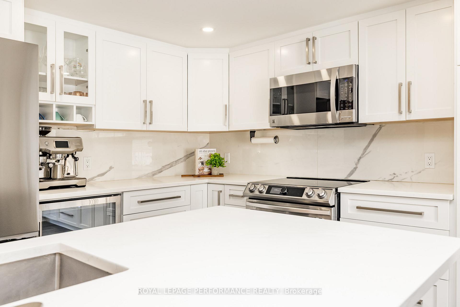 Photo 13 of 1 Grandlea Terrace, Ottawa, Barrhaven East — HOMEH