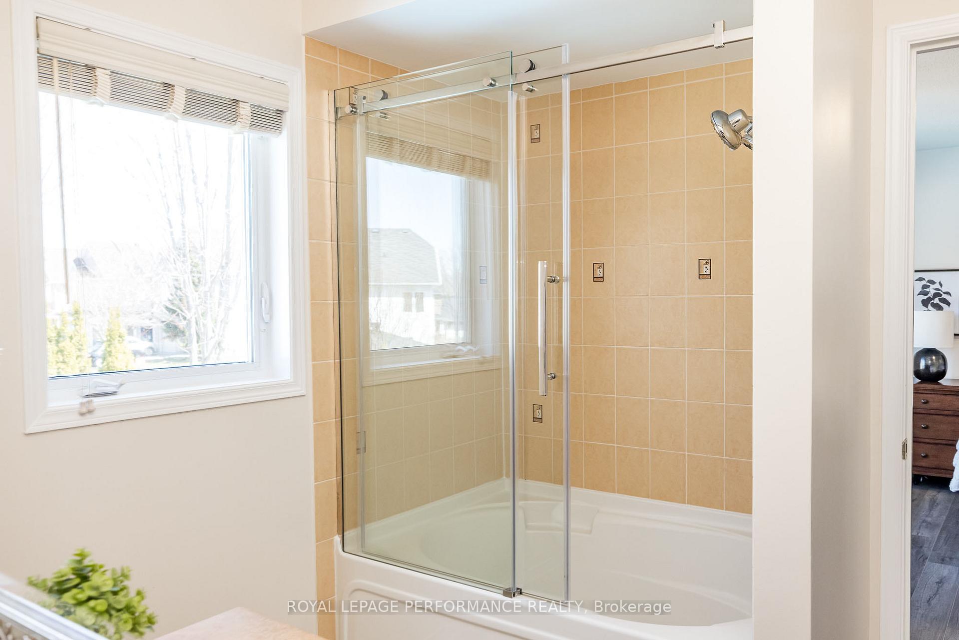 Photo 26 of 1 Grandlea Terrace, Ottawa, Barrhaven East — HOMEH