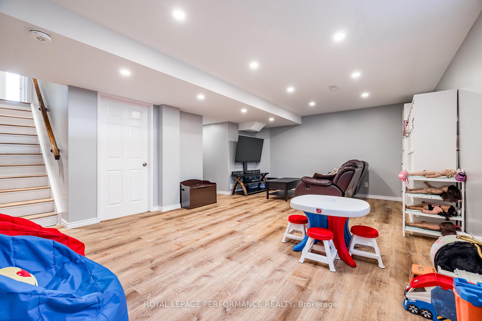 Photo 37 of 1 Grandlea Terrace, Ottawa, Barrhaven East — HOMEH