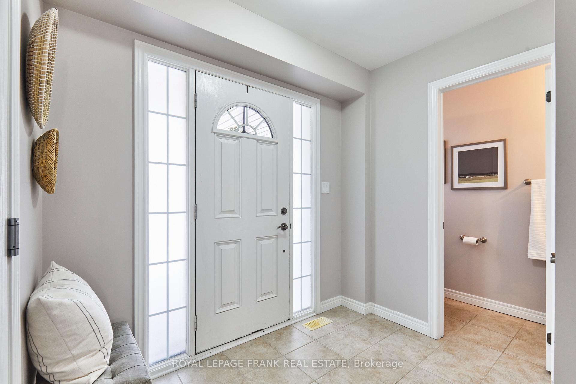 Photo 5 of 165 Mallory Street, Clarington, Courtice — HOMEH