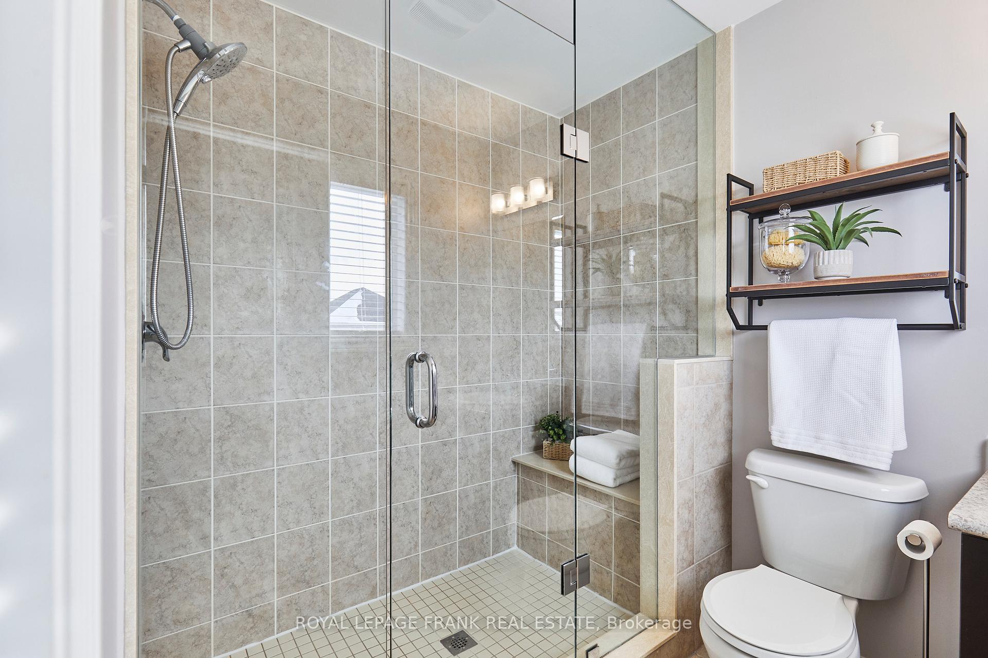 Photo 30 of 165 Mallory Street, Clarington, Courtice — HOMEH
