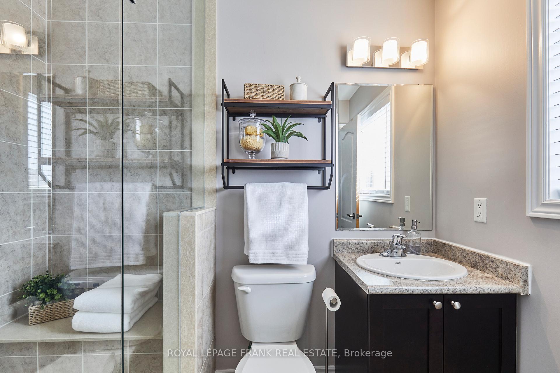 Photo 31 of 165 Mallory Street, Clarington, Courtice — HOMEH