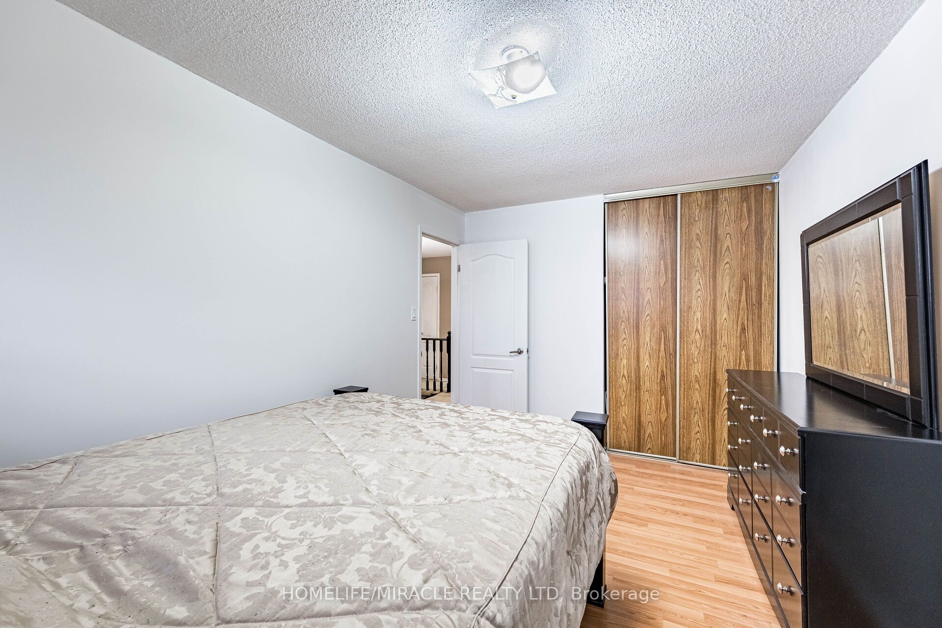 Photo 78 of 9 Ballycastle Crescent, Brampton, Heart Lake West — HOMEH