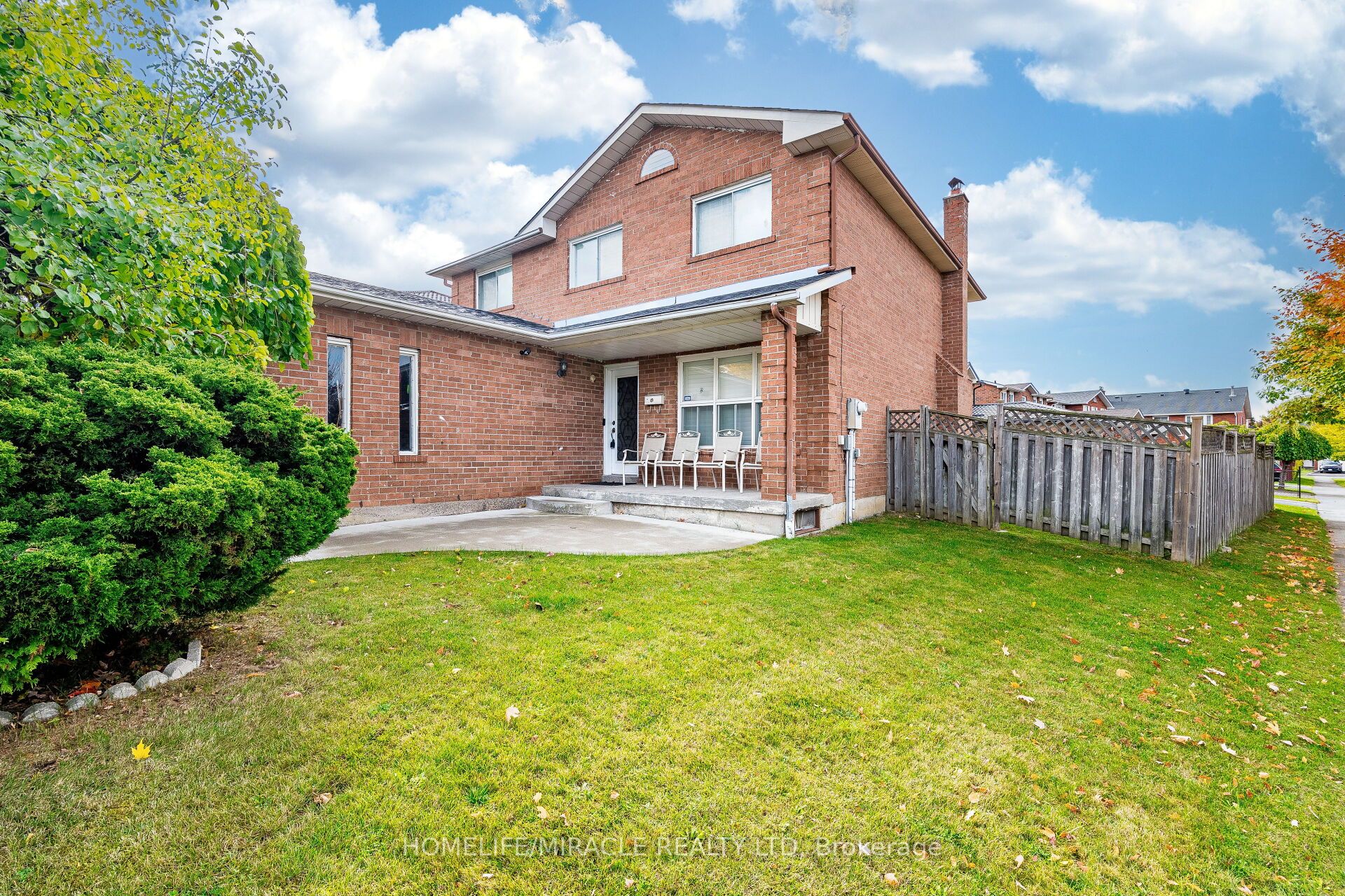 Photo 48 of 9 Ballycastle Crescent, Brampton, Heart Lake West — HOMEH