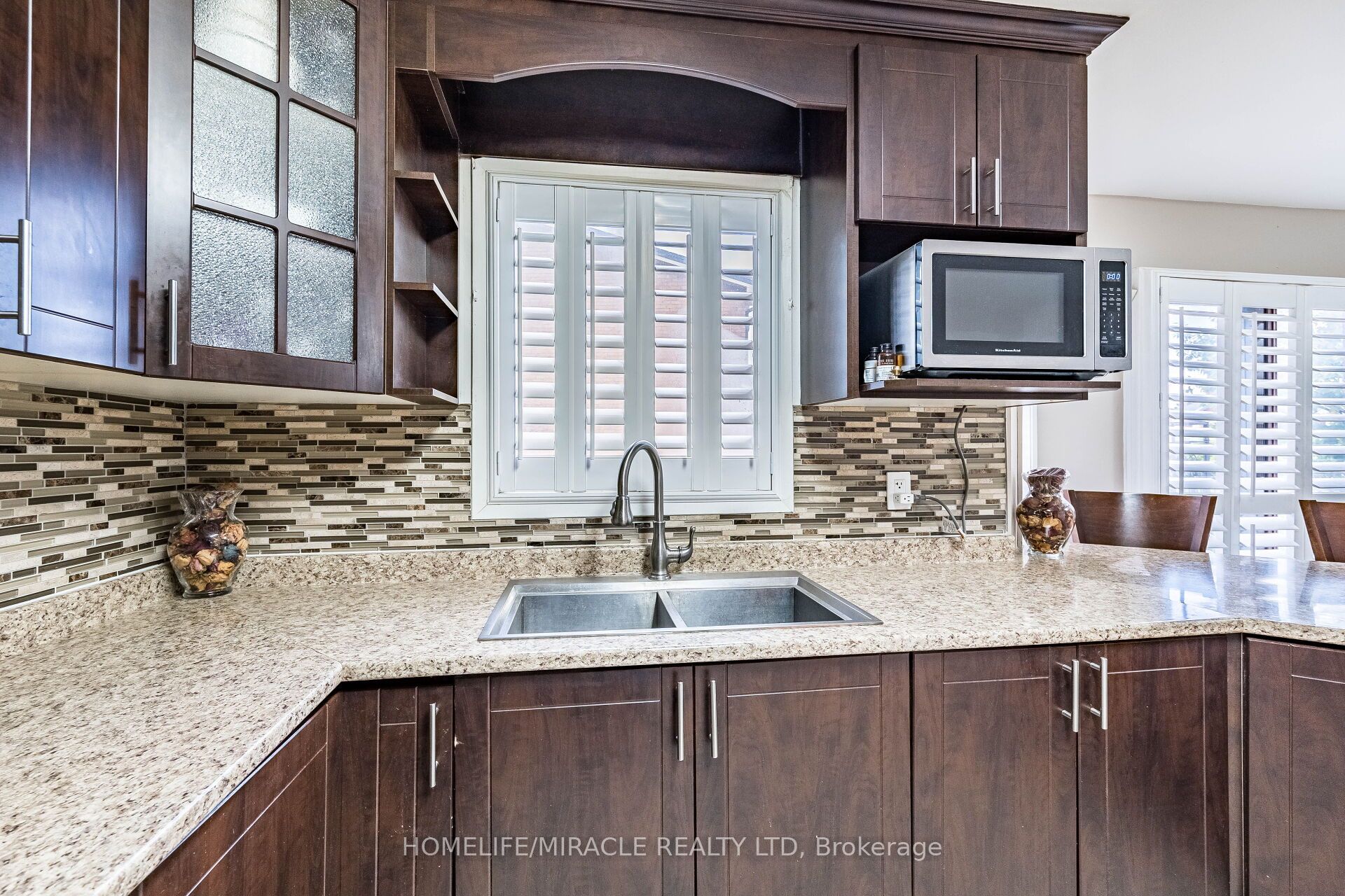Photo 60 of 9 Ballycastle Crescent, Brampton, Heart Lake West — HOMEH