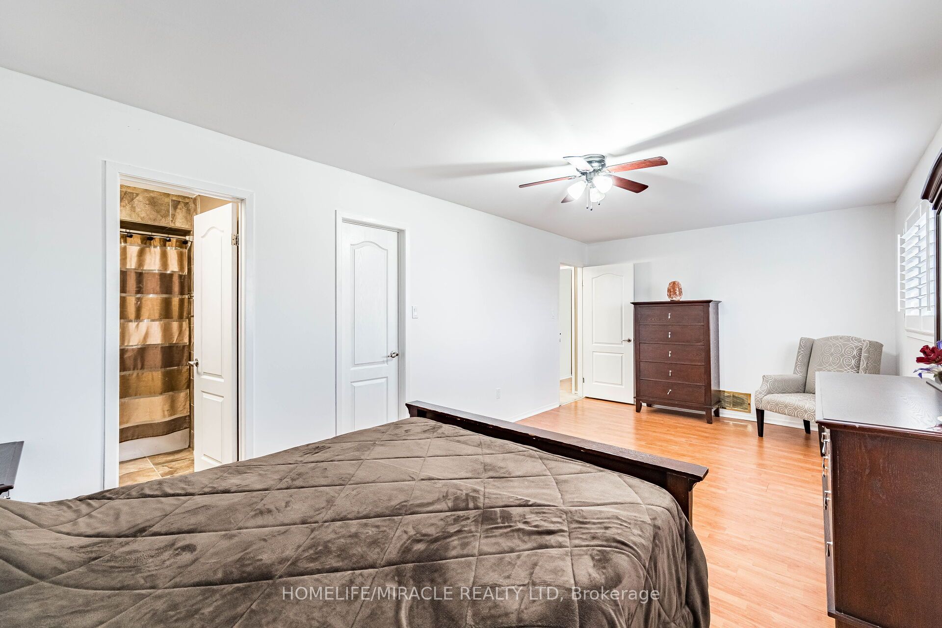 Photo 74 of 9 Ballycastle Crescent, Brampton, Heart Lake West — HOMEH