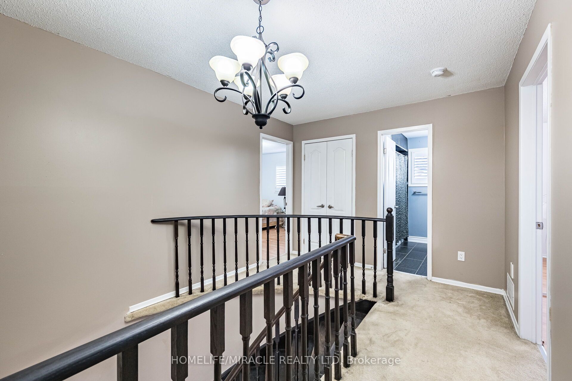 Photo 71 of 9 Ballycastle Crescent, Brampton, Heart Lake West — HOMEH