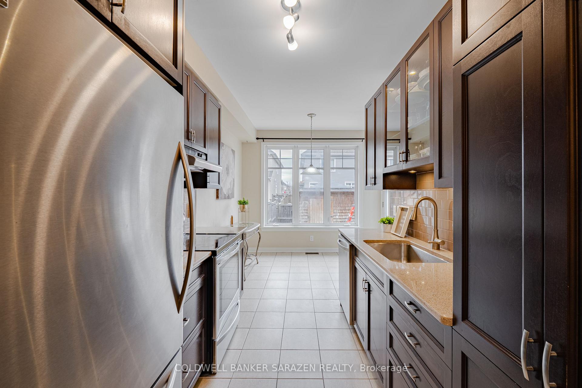Photo 8 of 2467 Regatta Avenue, Ottawa, Barrhaven - Half Moon Bay — HOMEH