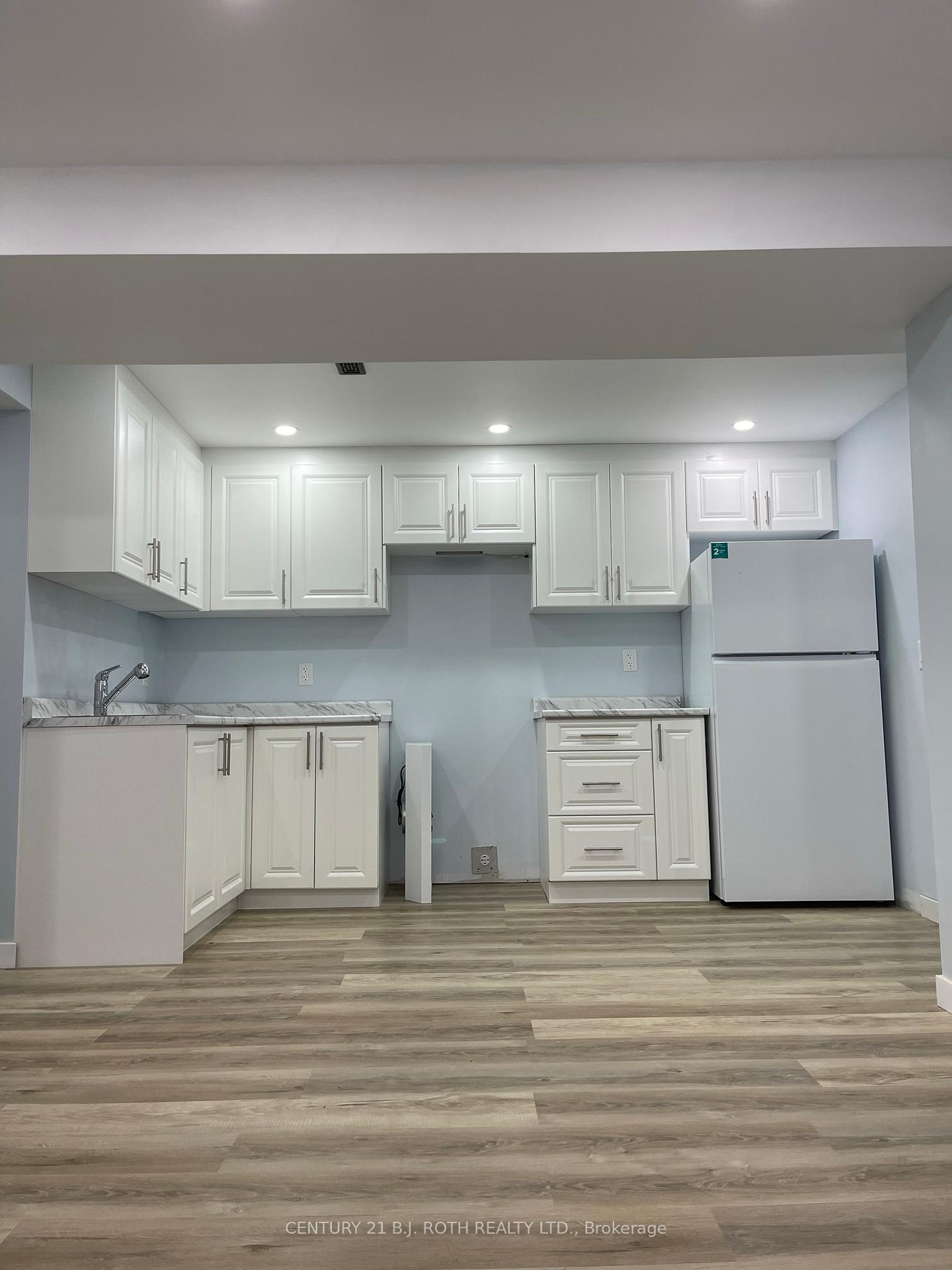Photo 11 of Unit Basemen, 85 Jessica Drive, Barrie, Painswick South — HOMEH
