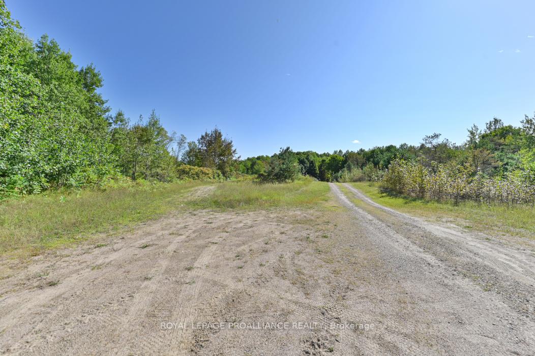 Photo 2 of Unit A, 2839A Ardoch Road, Frontenac, Frontenac North — HOMEH
