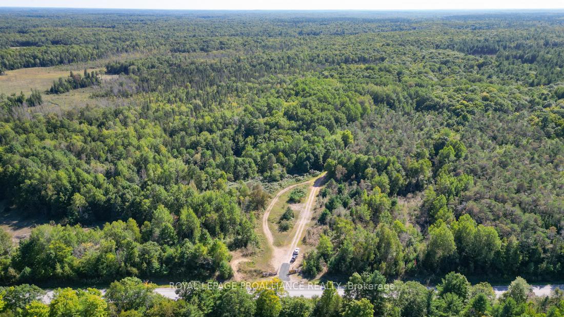 Photo 5 of Unit A, 2839A Ardoch Road, Frontenac, Frontenac North — HOMEH