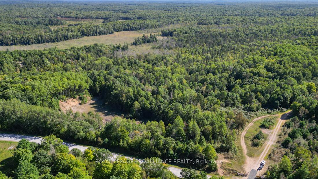 Photo 6 of Unit A, 2839A Ardoch Road, Frontenac, Frontenac North — HOMEH