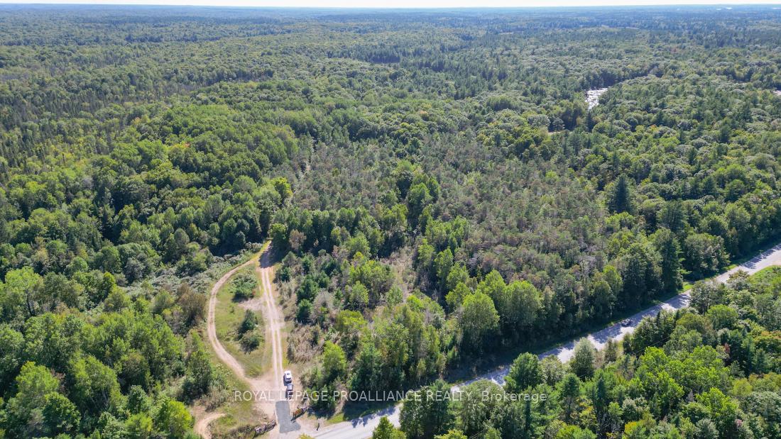 Photo 7 of Unit A, 2839A Ardoch Road, Frontenac, Frontenac North — HOMEH