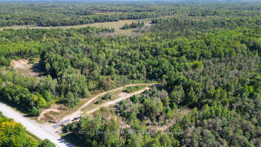 Photo 8 of Unit A, 2839A Ardoch Road, Frontenac, Frontenac North — HOMEH