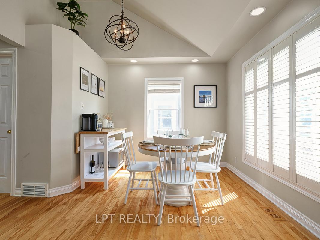Photo 11 of 77 Harrold Place, Ottawa, Carlington — HOMEH