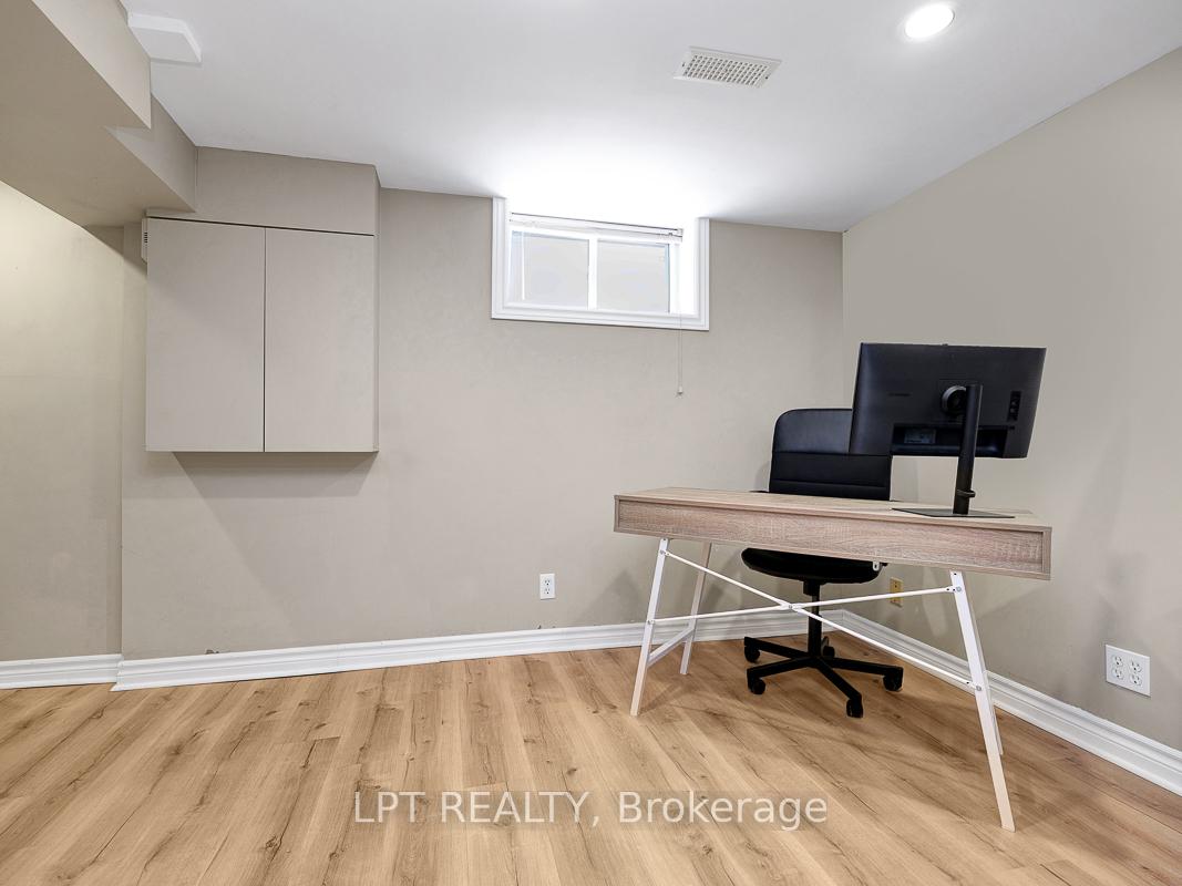 Photo 31 of 77 Harrold Place, Ottawa, Carlington — HOMEH