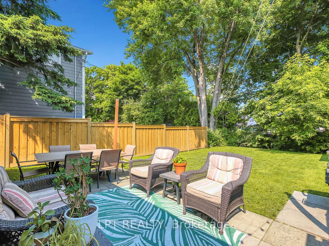 Photo 32 of 77 Harrold Place, Ottawa, Carlington — HOMEH