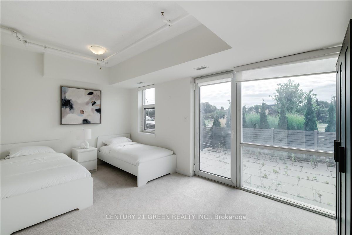 Photo 34 of Unit 111, 3028 Creekshore Common, Oakville, Glenorchy — HOMEH
