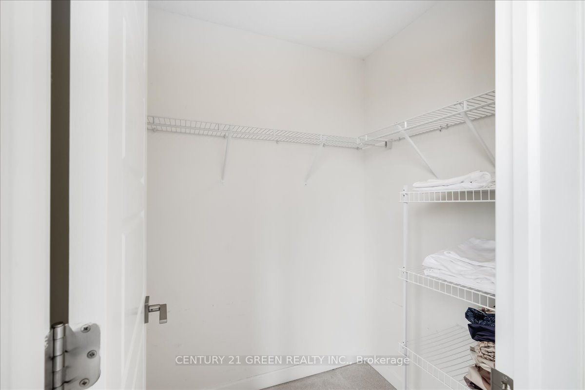 Photo 31 of Unit 111, 3028 Creekshore Common, Oakville, Glenorchy — HOMEH