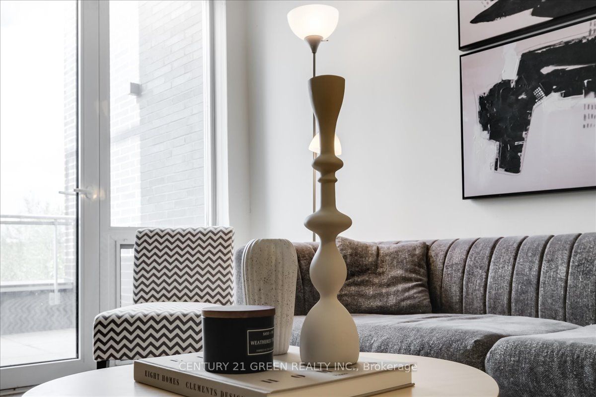 Photo 25 of Unit 111, 3028 Creekshore Common, Oakville, Glenorchy — HOMEH