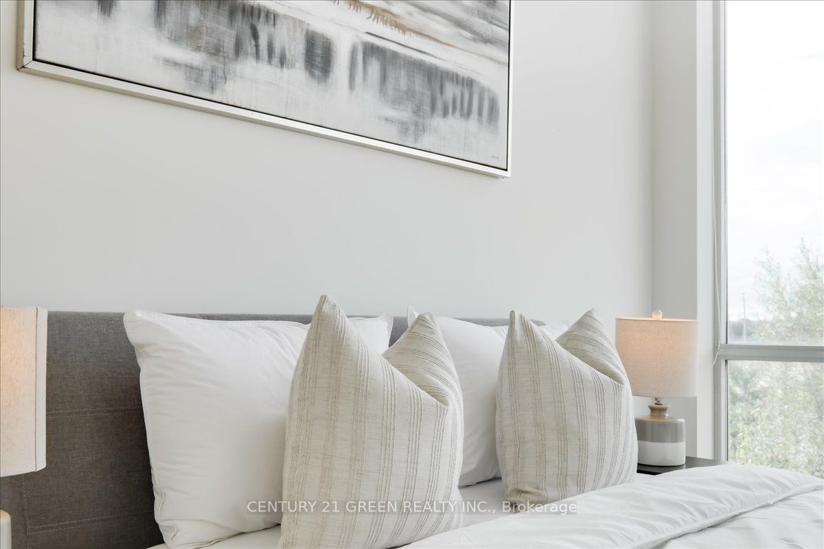 Photo 30 of Unit 111, 3028 Creekshore Common, Oakville, Glenorchy — HOMEH