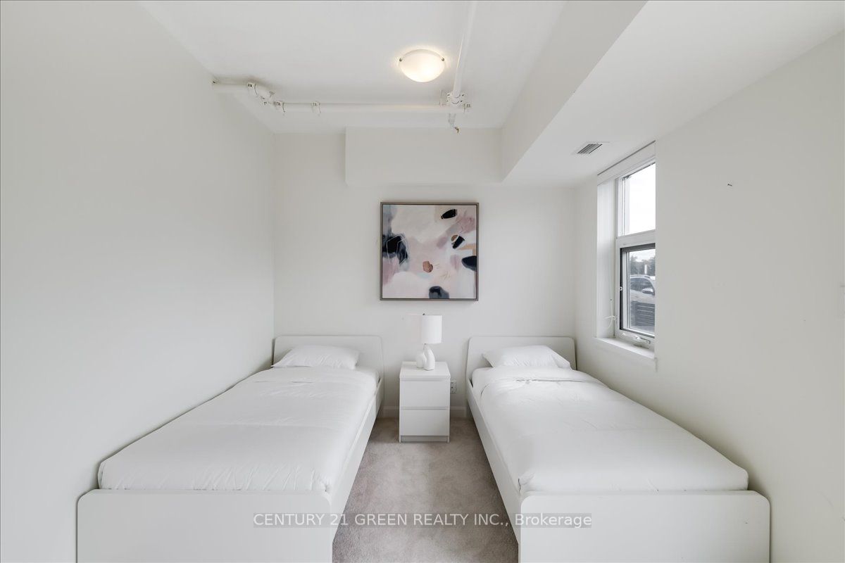 Photo 35 of Unit 111, 3028 Creekshore Common, Oakville, Glenorchy — HOMEH