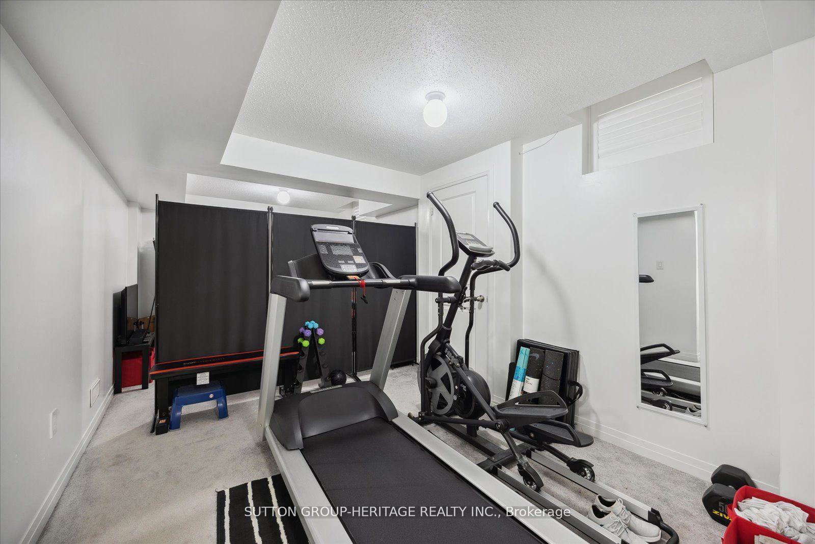 Photo 19 of 105 East Shore Drive, Clarington, Bowmanville — HOMEH