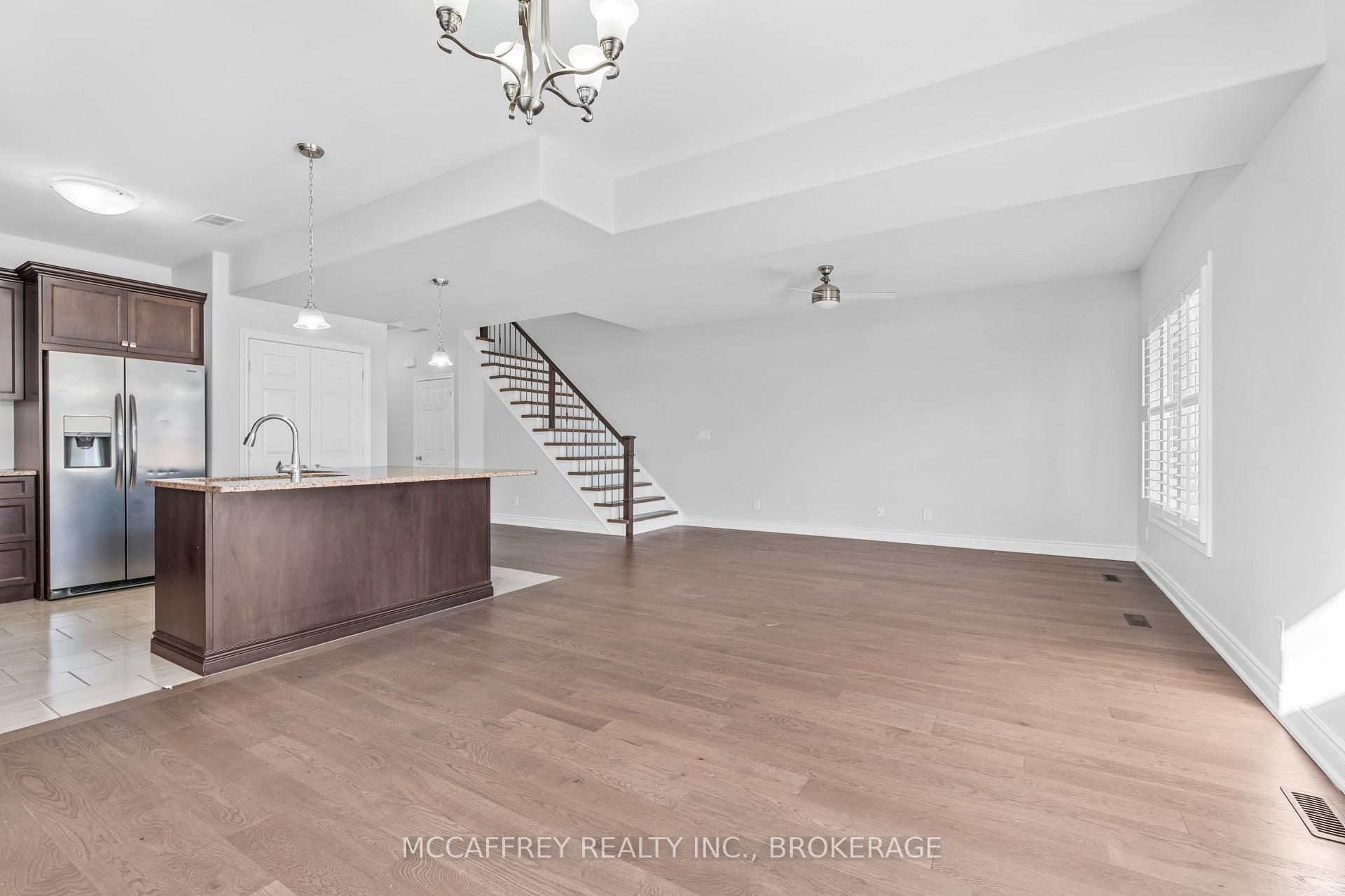 Photo 10 of 56 Farmington Crescent, Belleville, Thurlow Ward — HOMEH