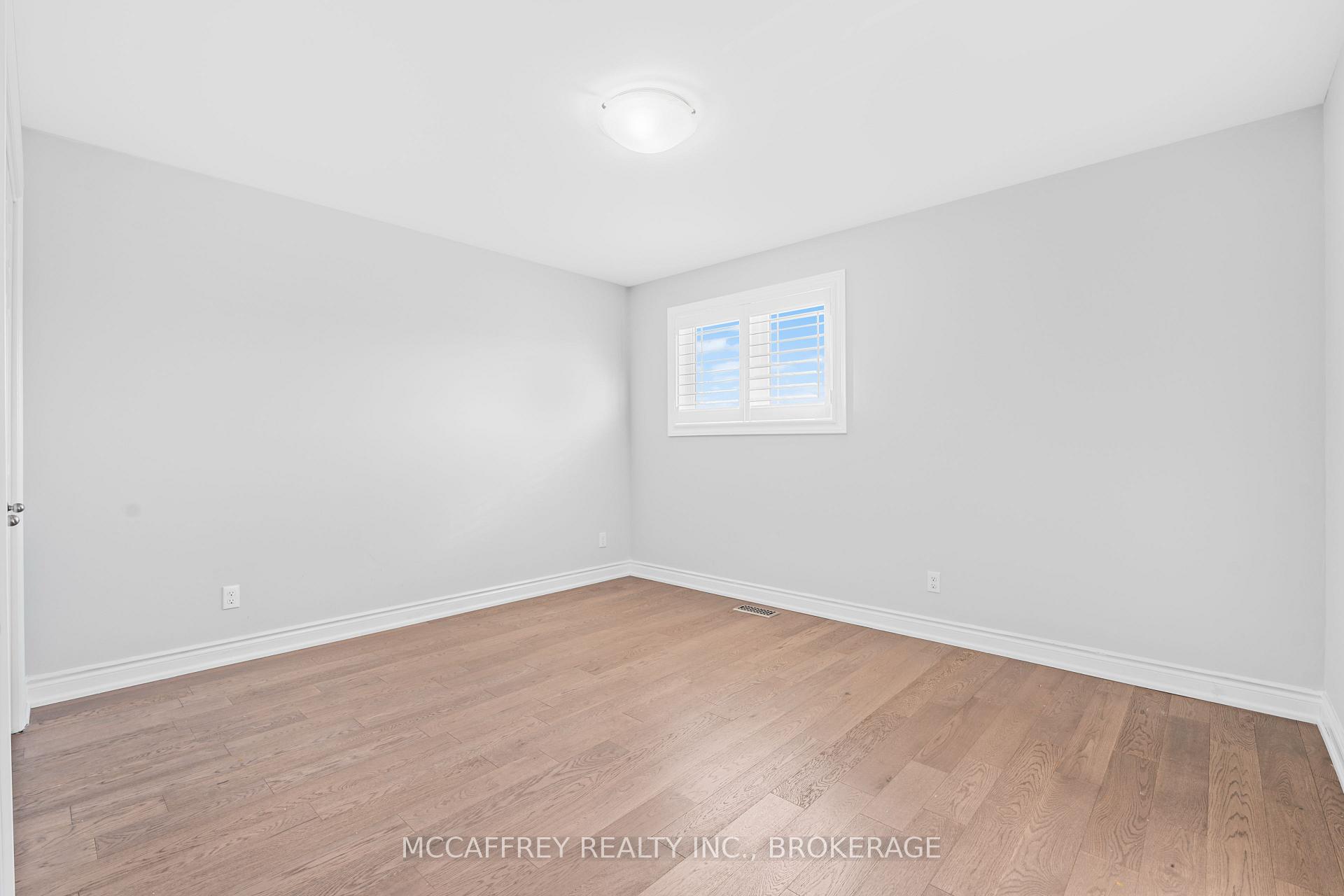 Photo 23 of 56 Farmington Crescent, Belleville, Thurlow Ward — HOMEH