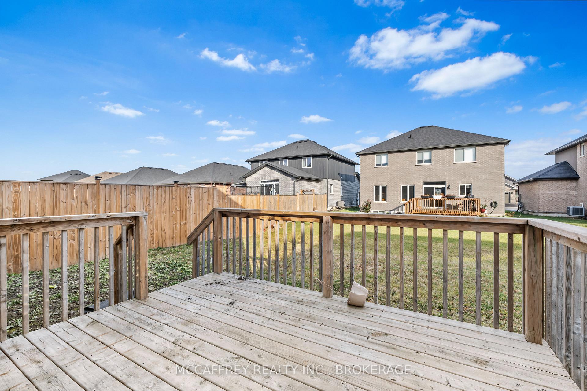 Photo 33 of 56 Farmington Crescent, Belleville, Thurlow Ward — HOMEH