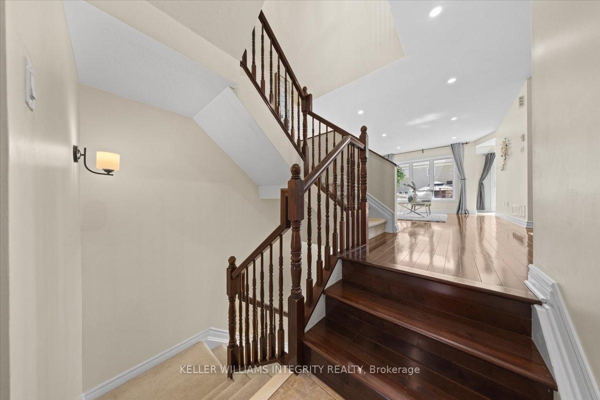Photo 7 of 217 Garrity Crescent, Ottawa, Barrhaven - Strandherd — HOMEH