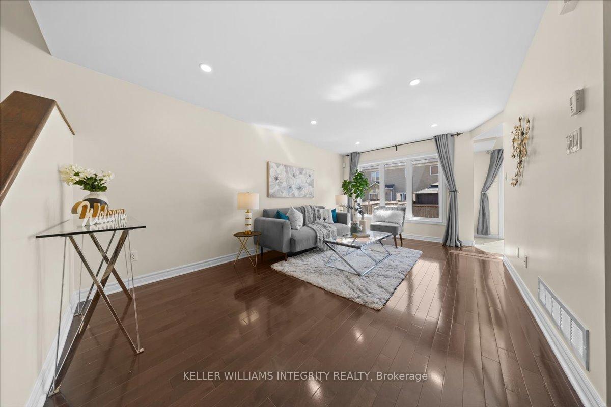 Photo 11 of 217 Garrity Crescent, Ottawa, Barrhaven - Strandherd — HOMEH