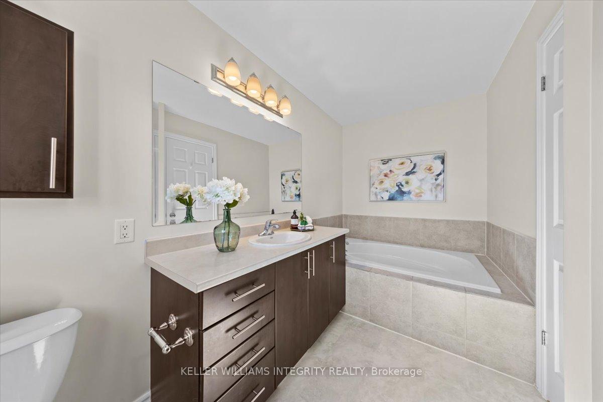 Photo 25 of 217 Garrity Crescent, Ottawa, Barrhaven - Strandherd — HOMEH