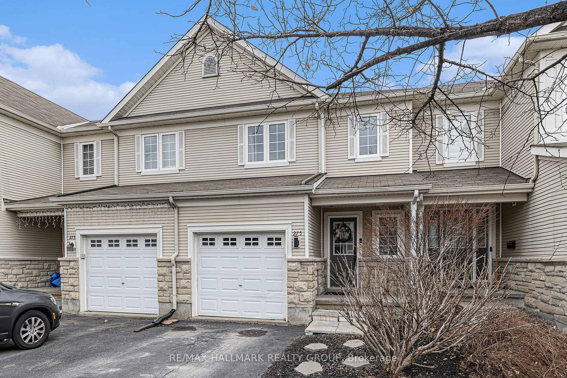 Photo 2 of 275 Silbrass Private, Ottawa, Barrhaven - Stonebridge — HOMEH