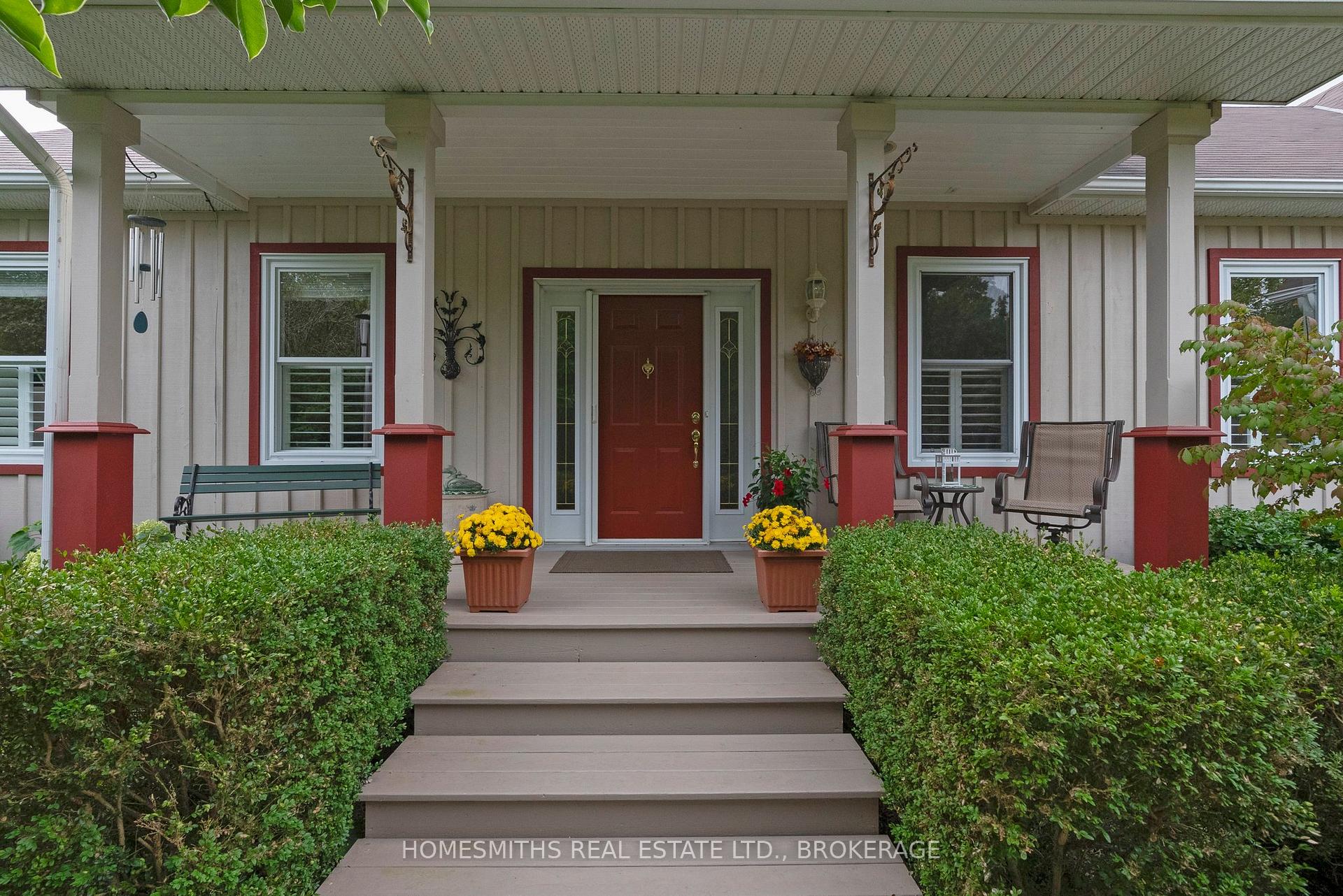 Photo 4 of 60 Maple Street, Clarington, Rural Clarington — HOMEH