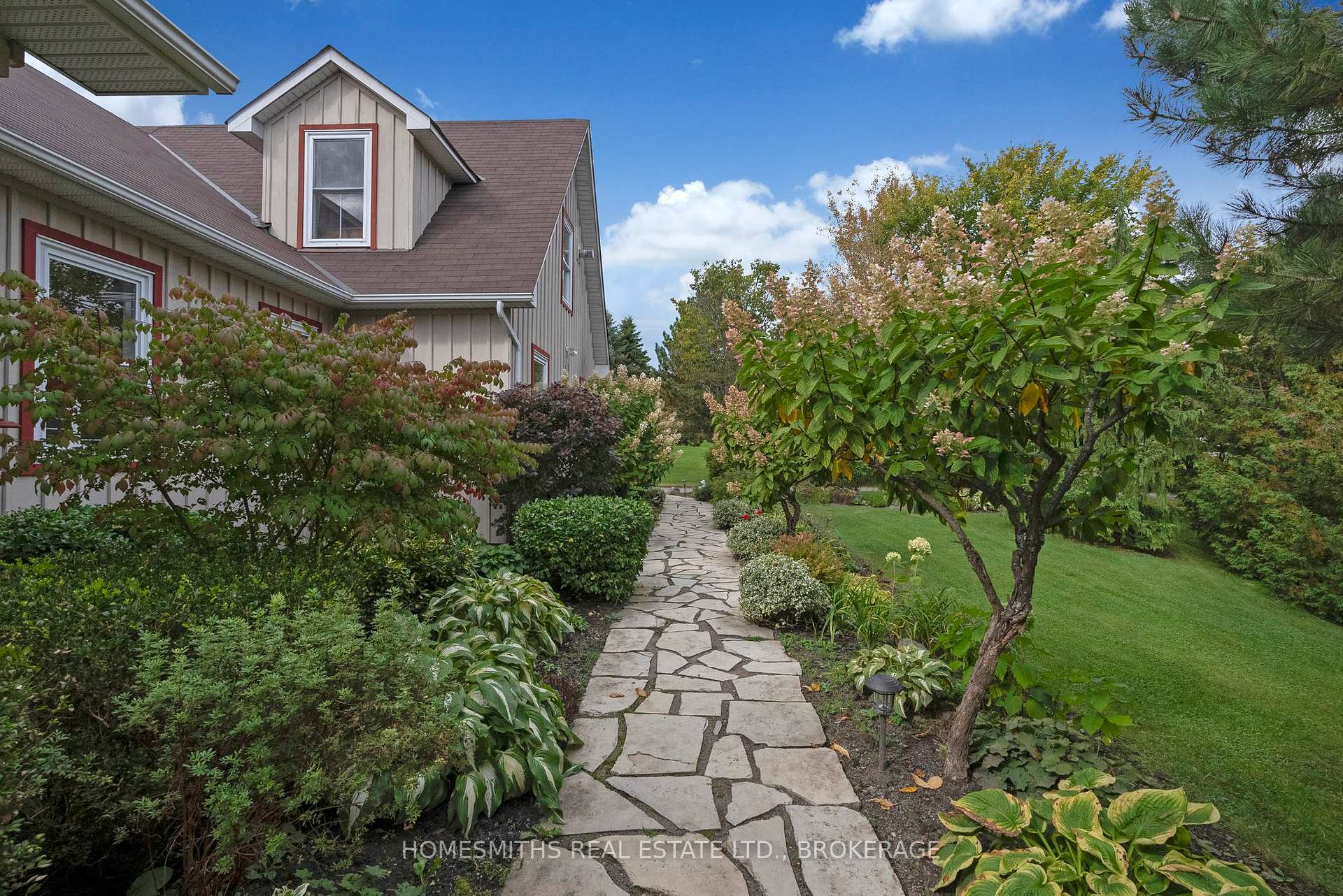 Photo 32 of 60 Maple Street, Clarington, Rural Clarington — HOMEH