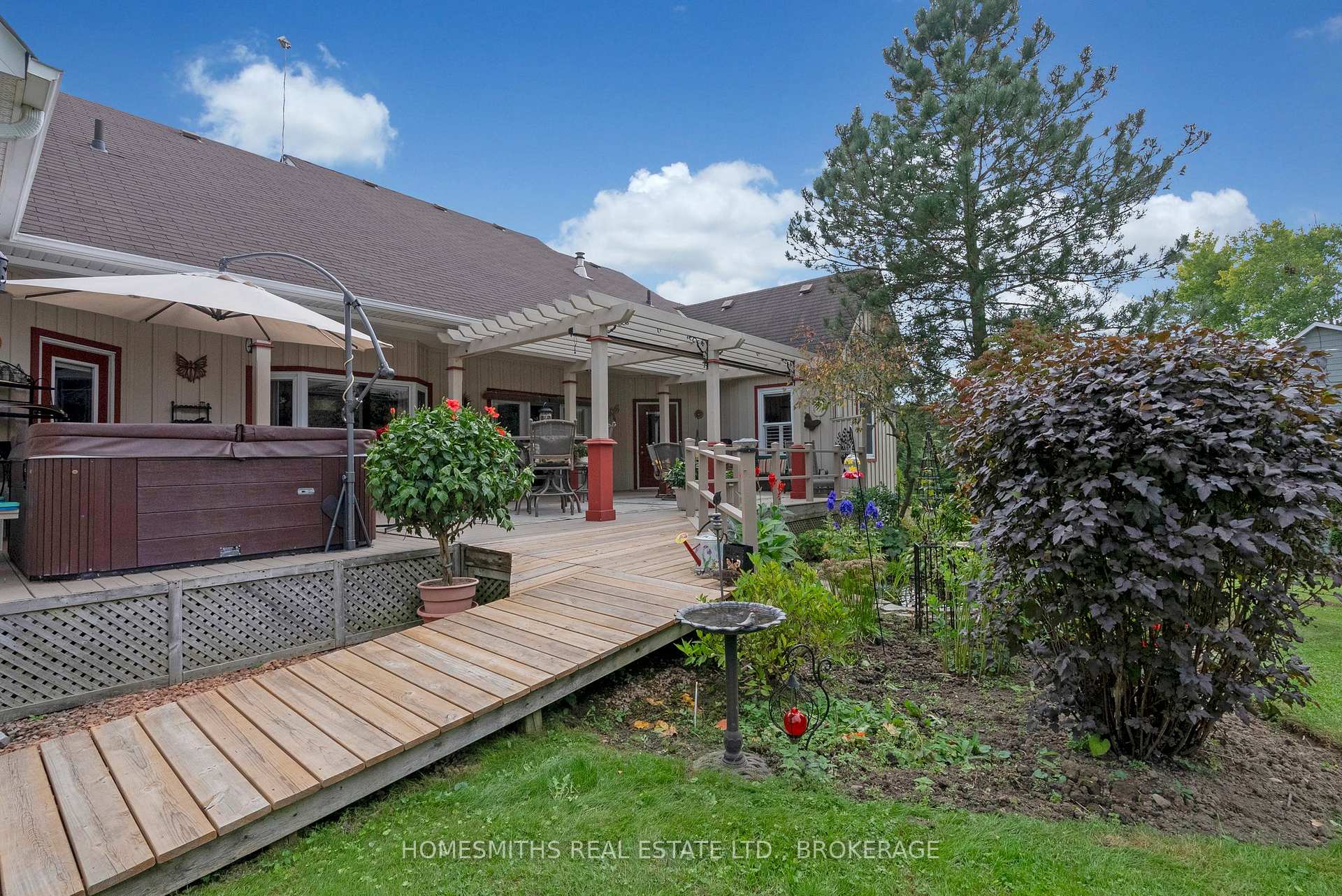 Photo 35 of 60 Maple Street, Clarington, Rural Clarington — HOMEH