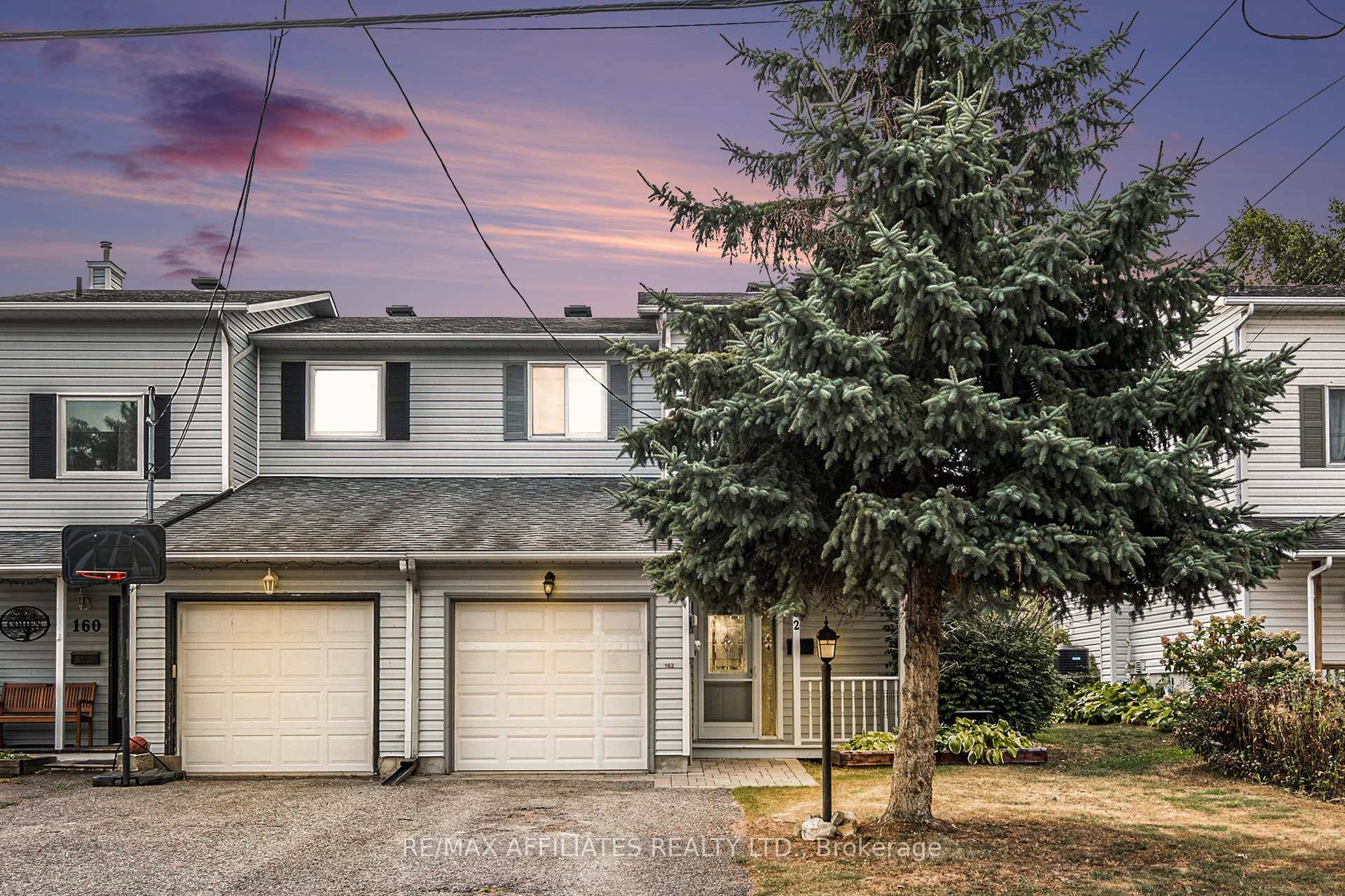 Photo 2 of 162 Morris Street, Carleton Place — HOMEH