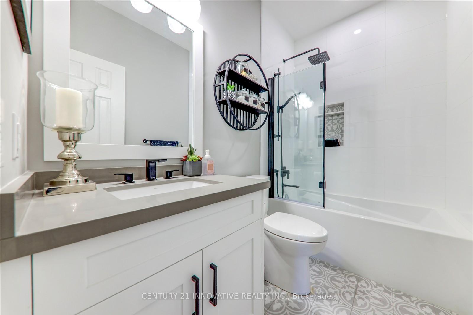 Photo 25 of 144 Nelson Street, Clarington, Bowmanville — HOMEH